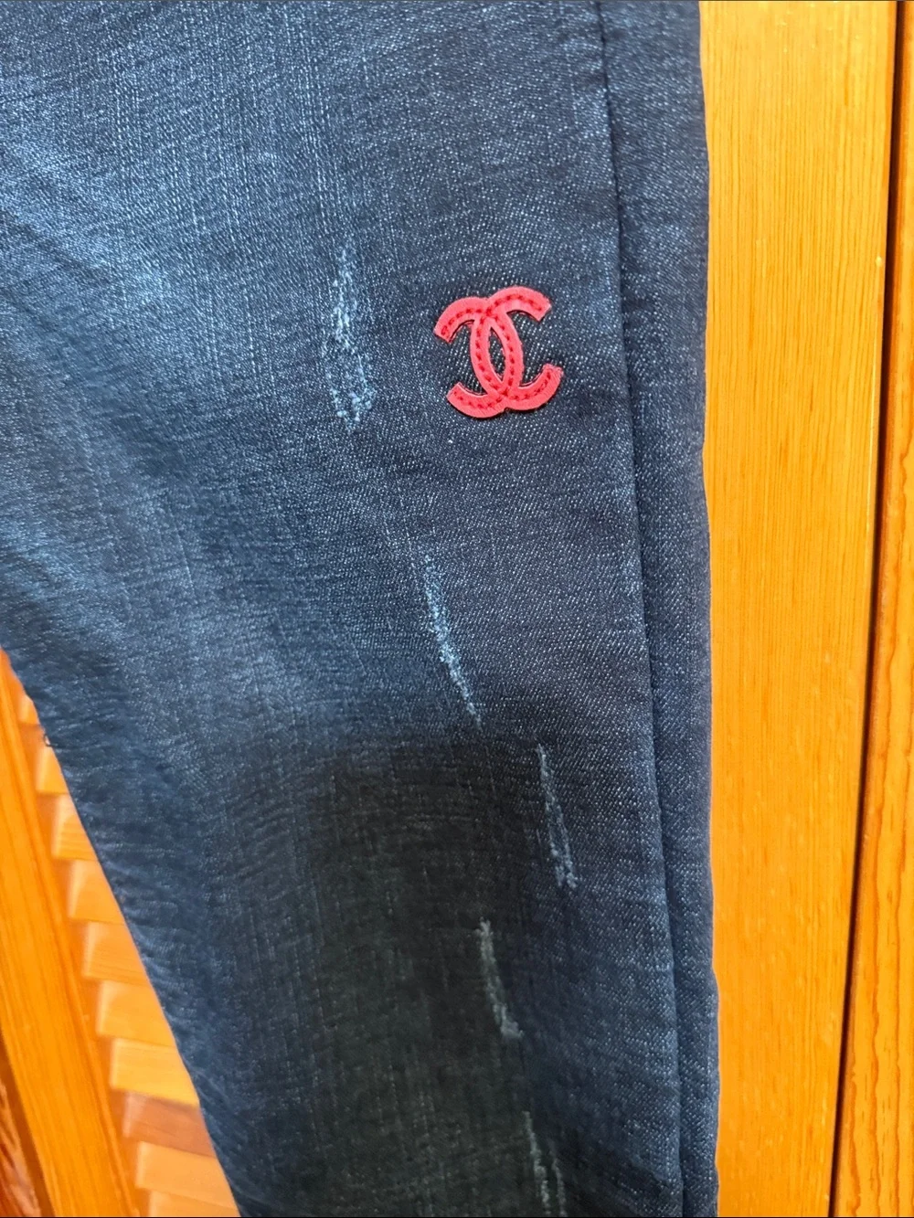 Dark Wash Skinny Jeans with Pink CC Logo Size 28